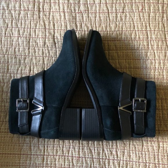 Vionic Ankle Boots - Picture 3 of 9